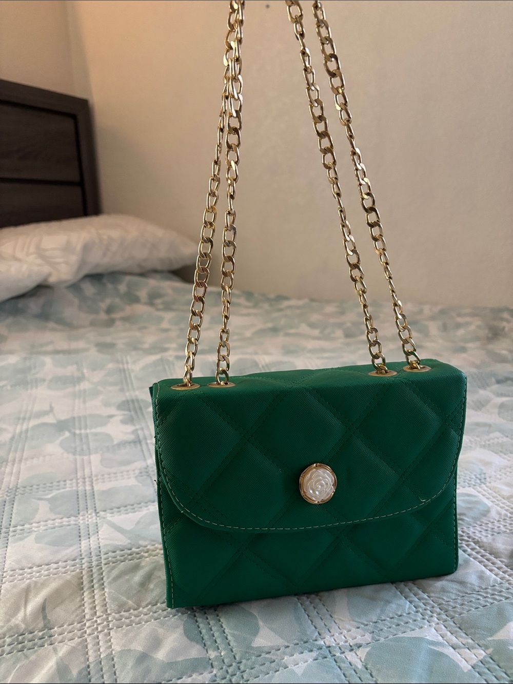 Green Quilted Shoulder Bag with Gold Chain